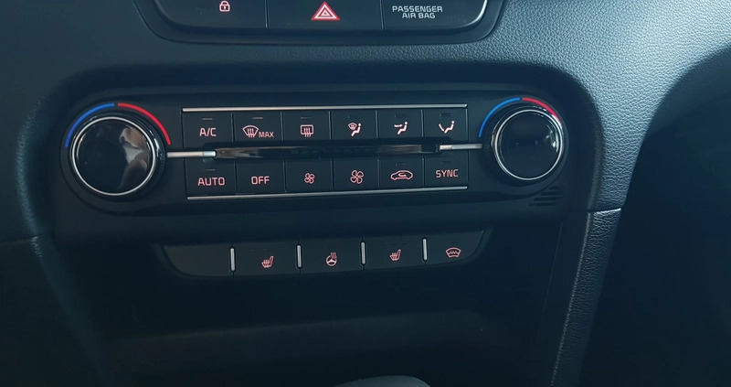 Kia Ceed cena 104900 przebieg: 11678, rok produkcji 2023 z Warszawa małe 137